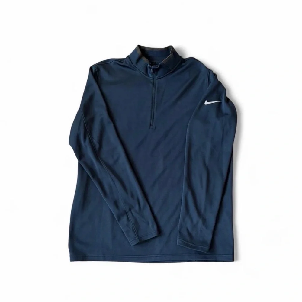 Nike Men's Navy Blue Quarter-Zip Performance Sweater